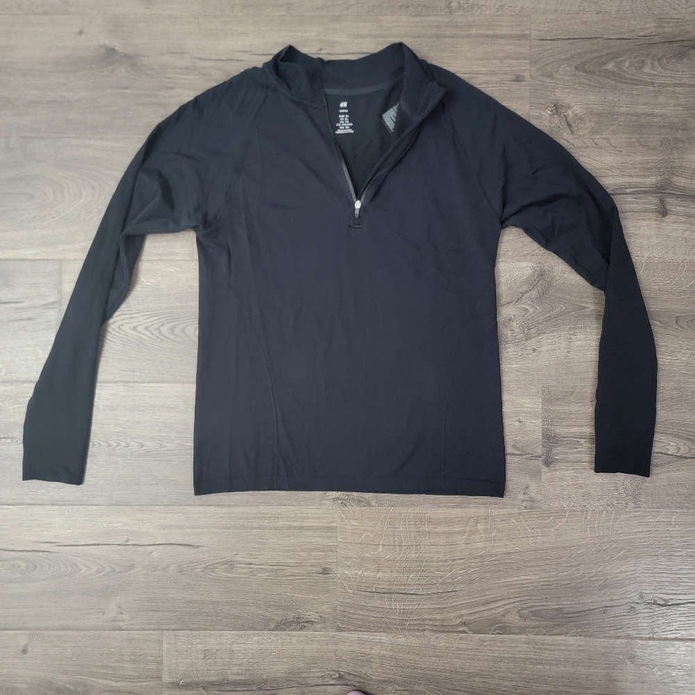Women's maternity top by H&M size XL